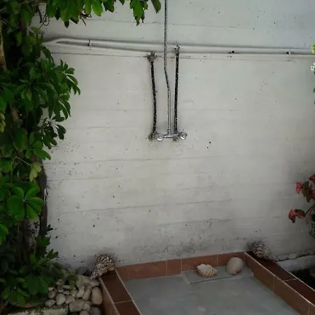 Rena Apartament Xirokástellon